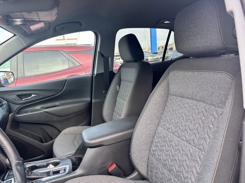 Used 2024 Chevrolet Equinox LT image 12