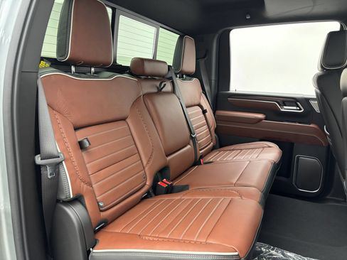 New 2026 GMC Sierra 2500 Denali Ultimate AWD/4WD image 44