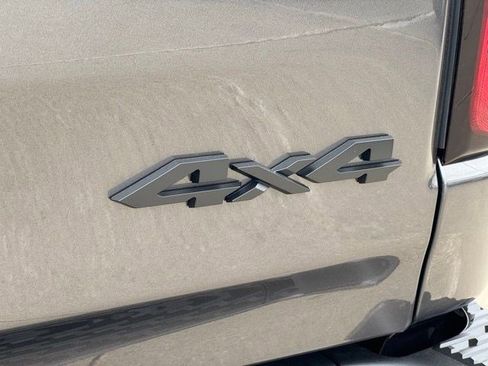 New 2026 RAM 1500 Laramie AWD/4WD image 37