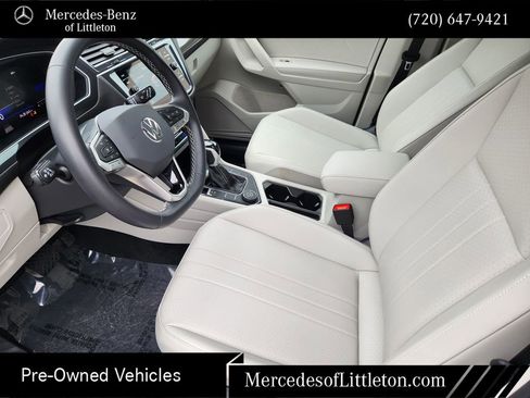 Used 2024 Volkswagen Tiguan SE AWD/4WD image 12