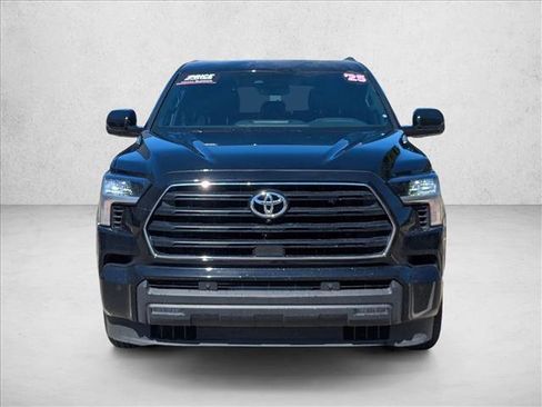 Used 2025 Toyota Sequoia SR5 image 2
