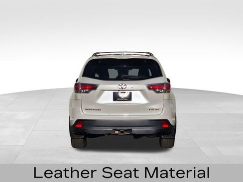 Used 2016 Toyota Highlander XLE image 7
