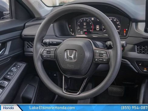 Certified 2023 Honda Accord EX image 21