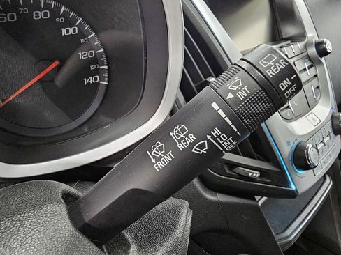 Used 2017 Chevrolet Equinox LT w/ Midnight Edition FWD image 34