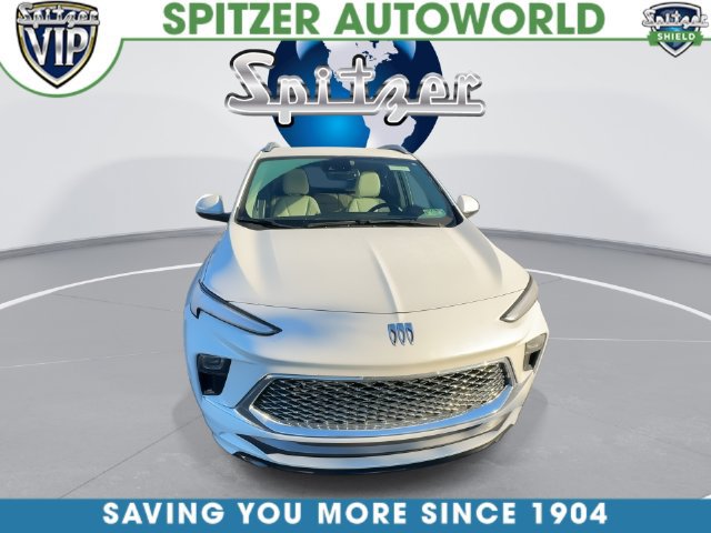 Used 2024 Buick Encore GX Avenir w/ Avenir Convenience Package AWD/4WD image 4