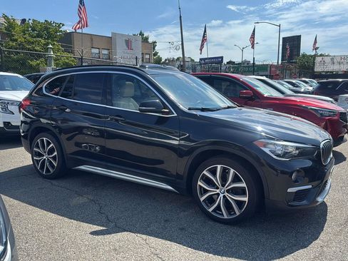 Used 2017 BMW X1 sDrive28i FWD image 8