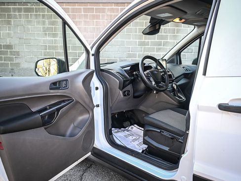 Used 2020 Ford Transit Connect XL image 7