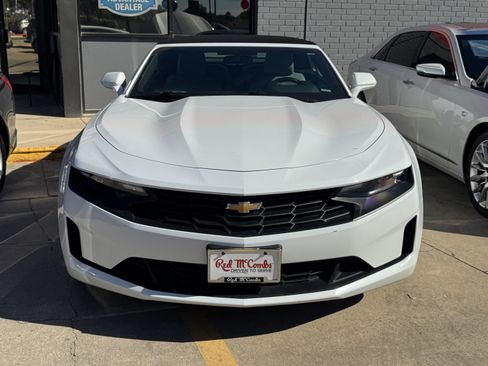 Used 2023 Chevrolet Camaro LT image 4