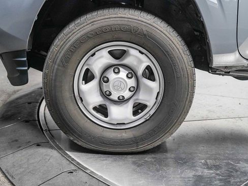 Used 2021 Toyota Tacoma SR5 image 11