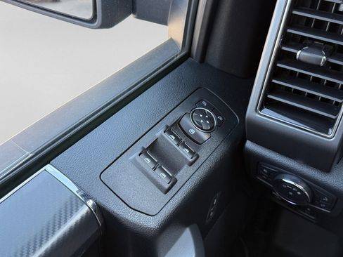 Used 2018 Ford F150 XLT w/ Equipment Group 302A Luxury AWD/4WD image 20