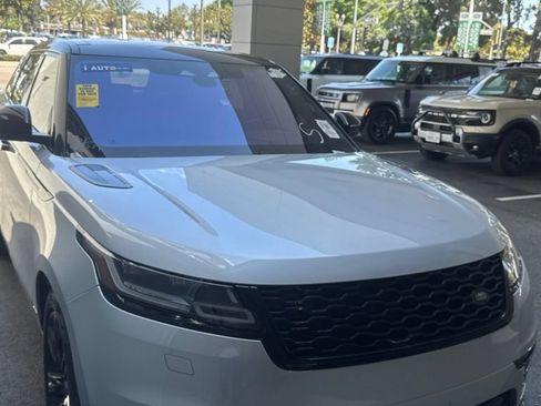 Used 2021 Land Rover Range Rover Velar R-Dynamic S AWD/4WD image 4