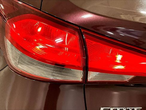 Used 2018 Kia Forte LX w/ LX Popular Package image 29