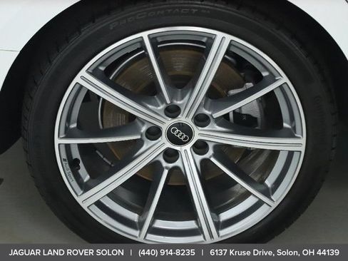 Used 2025 Audi A5 2.0T Premium Plus AWD/4WD image 38