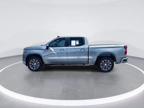Used 2023 Chevrolet Silverado 1500 LT AWD/4WD image 5