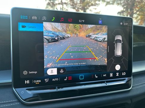 New 2026 Volkswagen Tiguan SE image 10