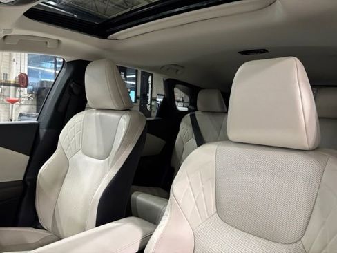 Used 2023 Lexus RX 350 Premium w/ Accessory Package AWD/4WD image 24
