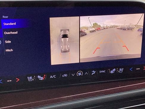 New 2026 Chevrolet Traverse RS w/ LPO, Floor Liner Package image 28