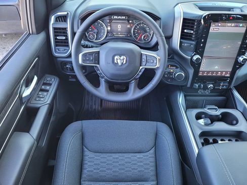 New 2026 RAM 1500 Big Horn AWD/4WD image 5