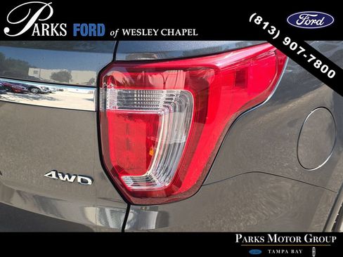 Certified 2018 Ford Explorer XLT w/ Equipment Group 202A AWD/4WD image 8