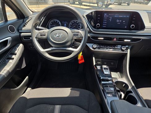 Used 2023 Hyundai Sonata SE FWD image 10