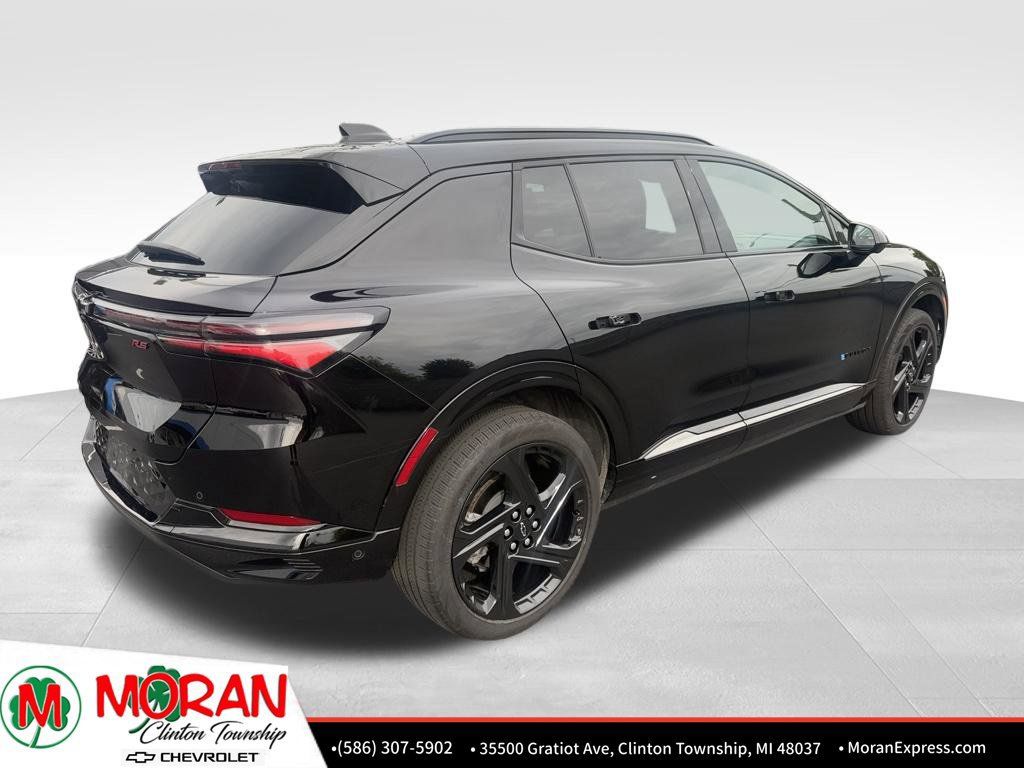 Certified 2024 Chevrolet Equinox EV RS AWD/4WD image 3