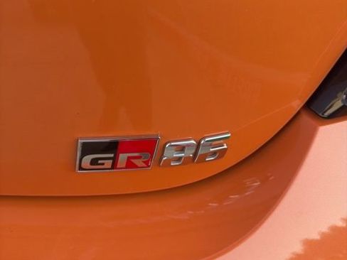 Used 2023 Toyota GR86 10th Anniversary SE image 6