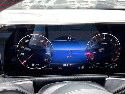 Used 2024 Mercedes-Benz GLB 250 image 12
