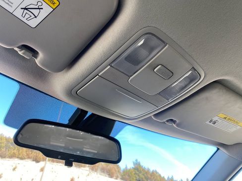 Used 2022 Kia Soul S FWD image 19
