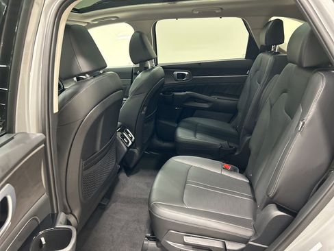 New 2026 Kia Sorento SX image 28