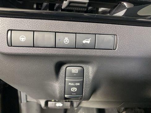 Used 2025 Nissan Murano SL w/ Cargo Package image 24