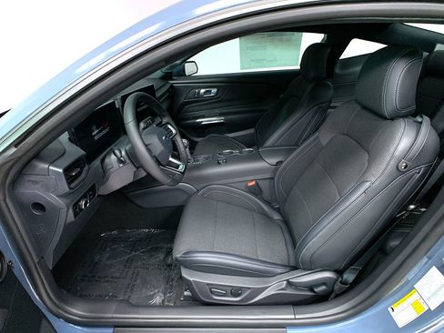 New 2025 Ford Mustang Coupe image 18