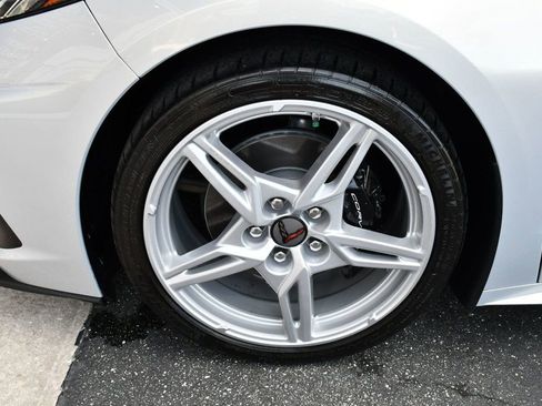 Used 2024 Chevrolet Corvette Stingray Coupe w/ Chrome Exterior Badge Package image 52