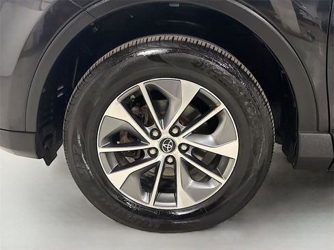 Used 2017 Toyota RAV4 XLE image 35