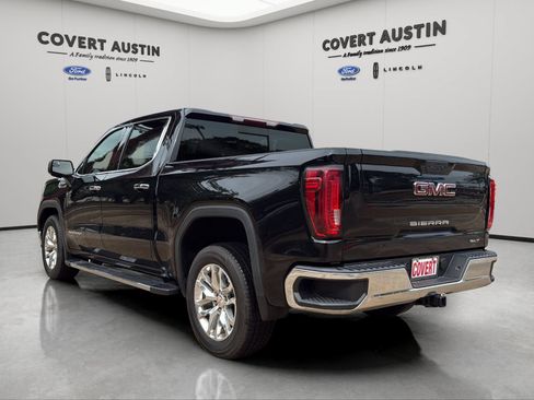 Used 2020 GMC Sierra 1500 SLT RWD image 4