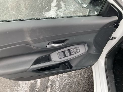 New 2026 Nissan Sentra SV image 25