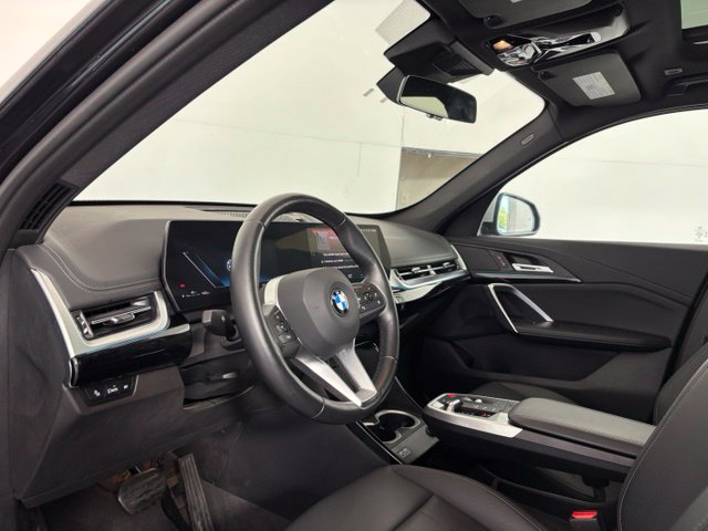 Used 2023 BMW X1 xDrive28i w/ Convenience Package AWD/4WD image 9