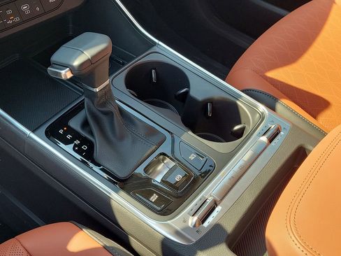 New 2026 Kia Carnival SX FWD image 18