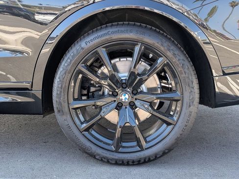 New 2026 BMW X7 xDrive40i w/ M Sport Package AWD/4WD image 33