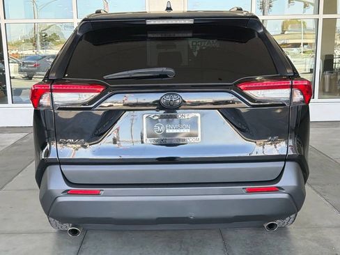 Certified 2021 Toyota RAV4 LE FWD image 12