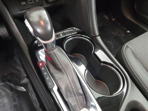 Used 2021 Buick Encore GX Preferred w/ Cold Weather Comfort Package image 31