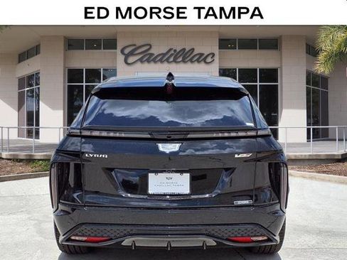 New 2026 Cadillac Lyriq V image 4