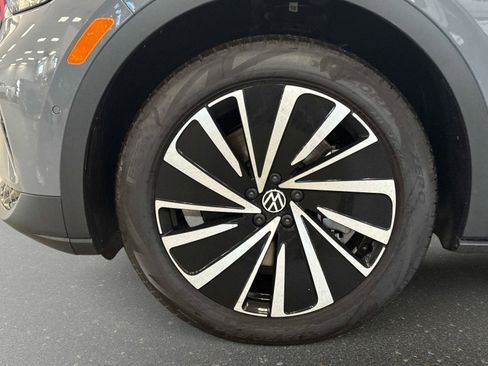 New 2025 Volkswagen ID.4 Pro image 9