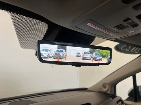 Certified 2023 Toyota Sienna Limited AWD/4WD image 31