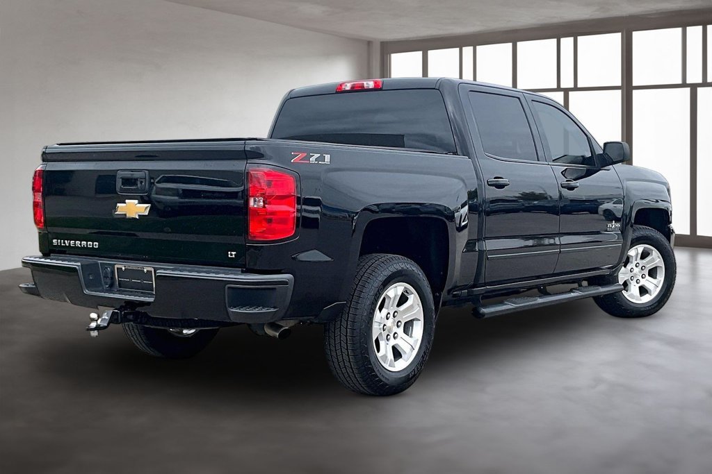 Used 2018 Chevrolet Silverado 1500 LT w/ Texas Edition AWD/4WD image 2
