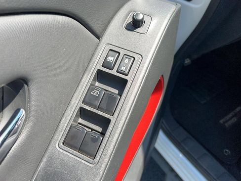 Used 2022 Nissan Frontier PRO-4X image 11