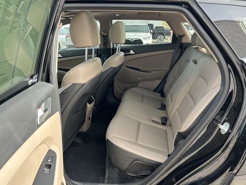Used 2020 Hyundai Tucson Ultimate w/ Cargo Package image 17