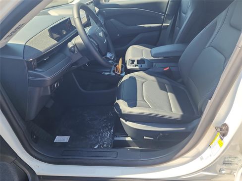 New 2026 Ford Mustang Mach-E Premium image 14