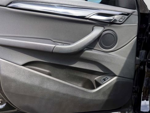 Used 2022 BMW X2 sDrive28i w/ Convenience Package image 14