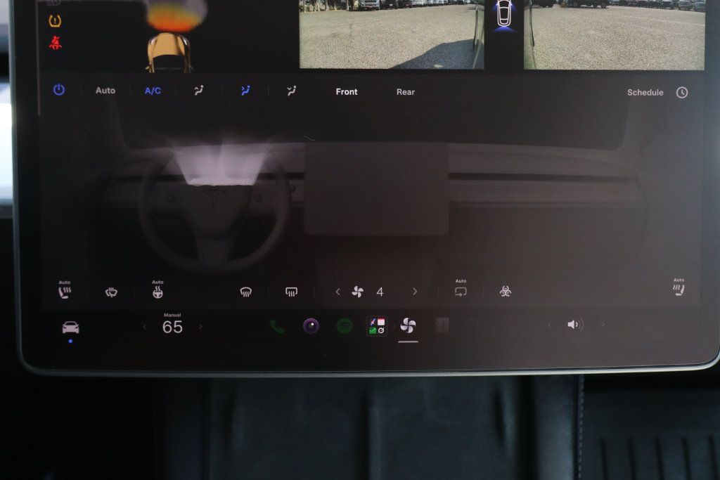 Used 2025 Tesla Model Y Long Range RWD image 23