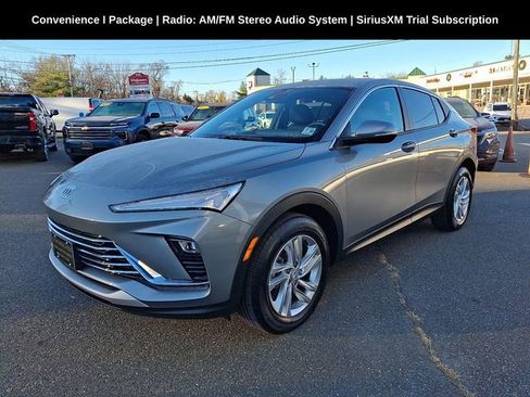 Used 2025 Buick Envista Preferred w/ Convenience I Package image 3